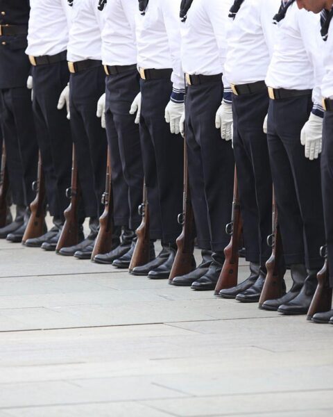Marine-Soldaten im Einsatz, Überwachung im Mittelmeer, Waffenembargo, Schutz Menschenschmuggel.