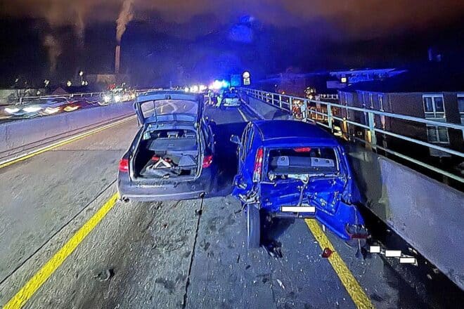 Drei Verletzte bei Unfall auf der A565 bei Bonn