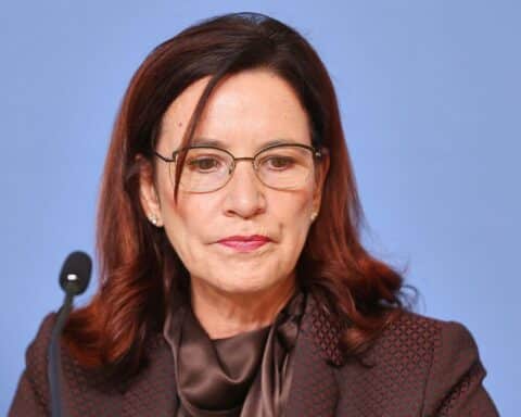 Hausärzte für höhere Impfquote und Aufklärung über Masernrisiken und -impfungen.