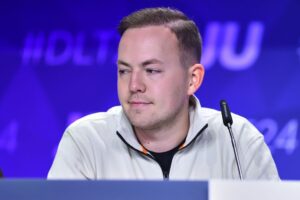 JU in Sachsen-Anhalt kann sich Minderheitsregierung vorstellen Nico Elsner spricht über Minderheitsregierung in Sachsen-Anhalt: Chancen und Herausforderungen visualisieren.