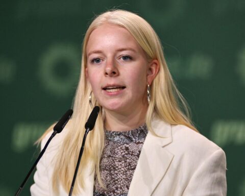 Jette Nietzard reflektiert über ihre kontroversen Äußerungen und deren Folgen für ihre Karriere.