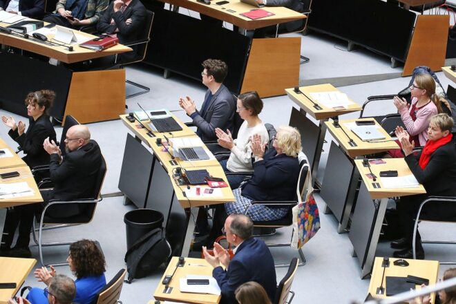 Linke setzt Schwerpunkte für Berliner Plenarsitzung