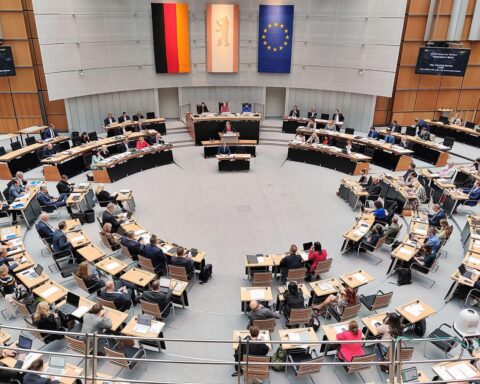 Sitzung im Berliner Abgeordnetenhaus mit Fraktionsvorsitzenden der Linken und Grünen zur CDU-Affäre.