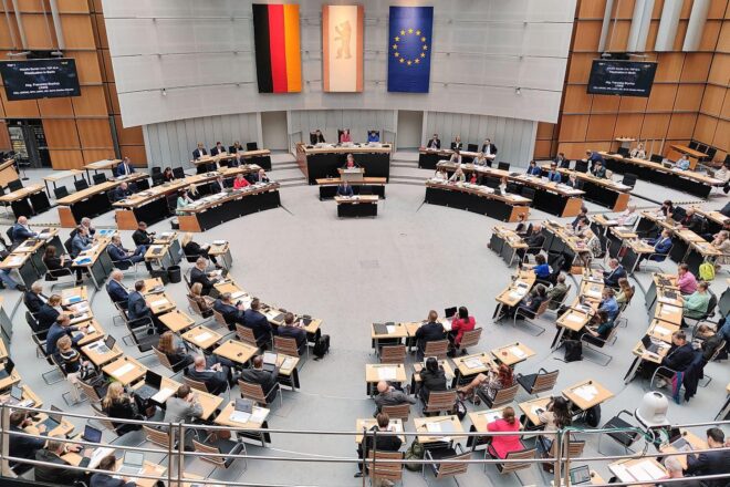 Linke und Grüne beantragen Untersuchungsausschuss zu Fördergeldaffäre