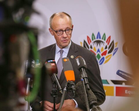 Friedrich Merz diskutiert auf dem G20-Gipfel über den Ukrainekrieg und den US-Plan.