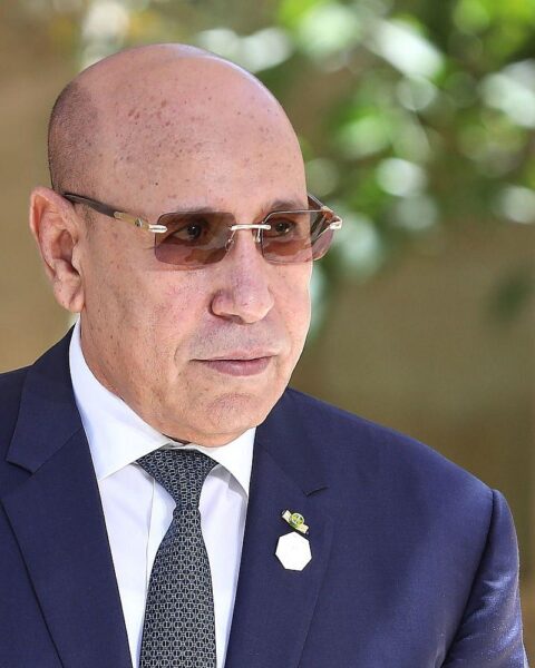 Bundeskanzler Merz telefoniert mit Mauretaniens Präsident Ghazouani über Wirtschafts- und Energiepolitik.