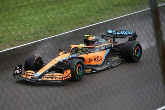Norris siegt in Brasilien – Verstappen kämpft sich aufs Podium