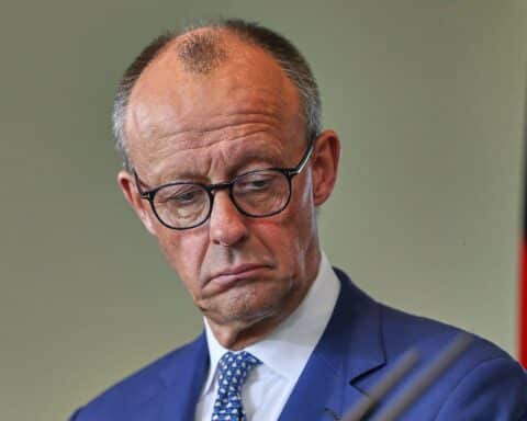 Friedrich Merz steht im Fokus: Wenig Rückhalt für Kanzlerkandidatur in der Umfrage.