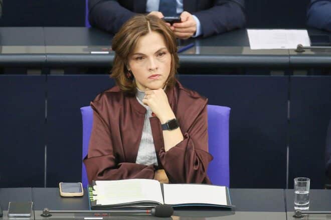 Ostbeauftragte will neue Vermögensverteilung zwischen Ost und West