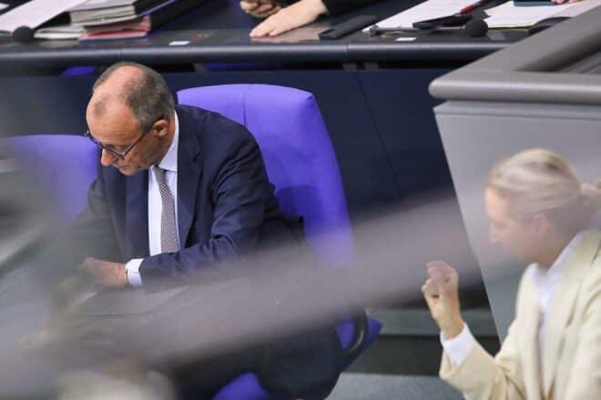 Politbarometer: Union und AfD weiter gleichauf