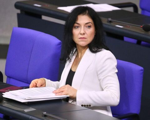 Katherina Reiche bei Gesprächen zur Stärkung der Wirtschaftsbeziehungen mit den Golfstaaten.