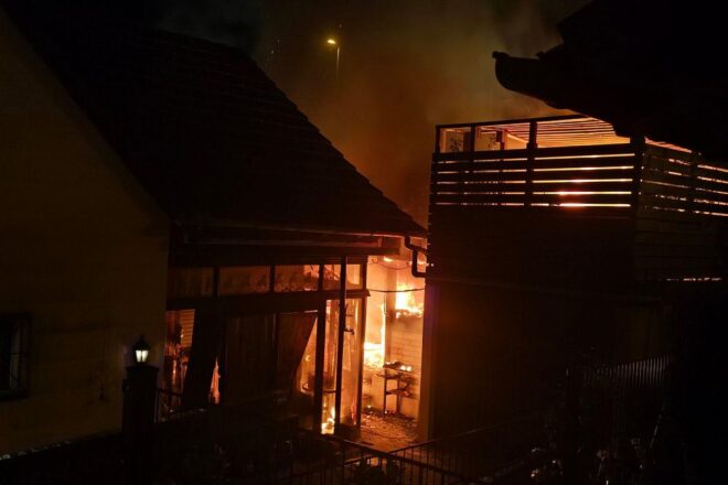 Schwer verletzter Mann nach Gartenhausbrand in Kusel