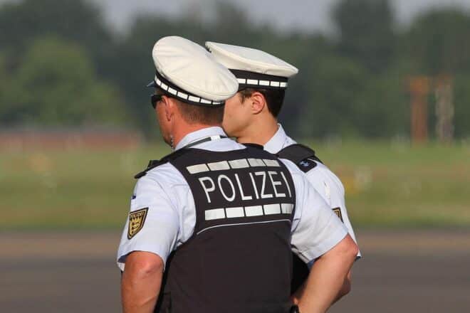 Schwerer Unfall auf B6 bei Wietzen nach missglücktem Überholmanöver