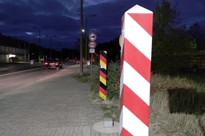 Streit um Asylbewerber: Polen nimmt einen von drei Somaliern zurück