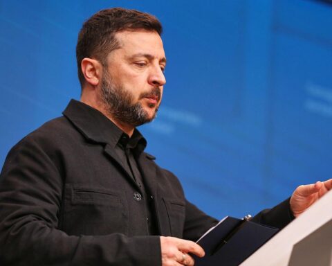 Wolodymyr Selenskyj während diplomatischer Gespräche zur Beendigung des Ukraine-Konflikts in Washington.