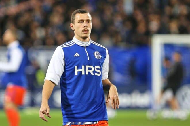 2. Bundesliga: Tabellenführer Schalke gewinnt gegen Nürnberg