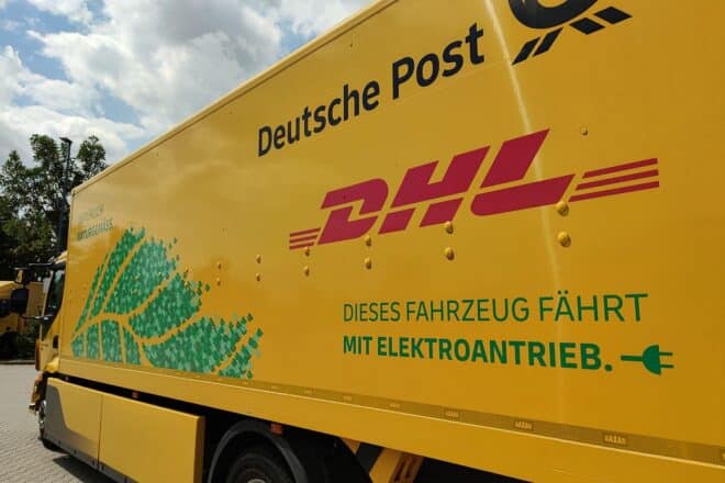 DHL kritisiert Porto-Erhöhung als zu niedrig