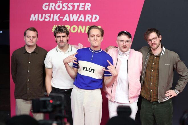 Kraftklub neu auf Platz eins der Album-Charts