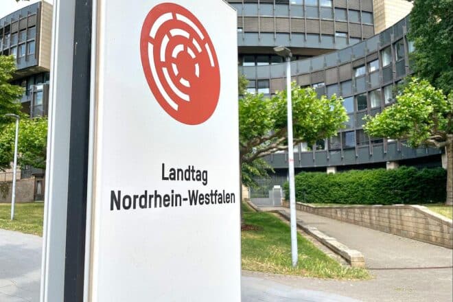 Landesregierung und Verbraucherzentrale verlängern Zusammenarbeit bis 2030