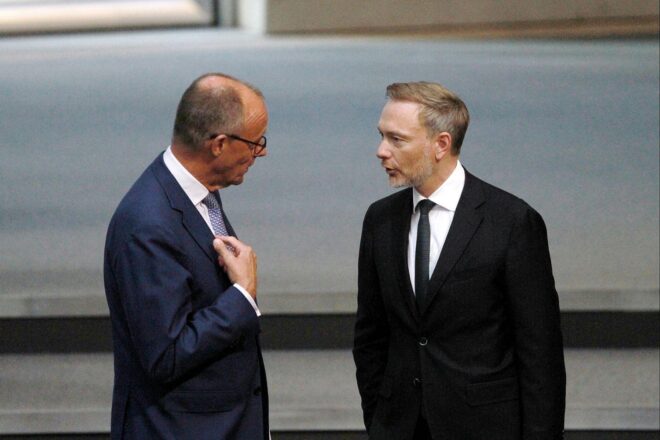 Lindner attackiert Merz