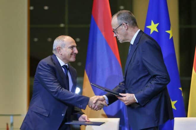 Merz sieht "historische Chance" für "europäischen Weg" Armeniens