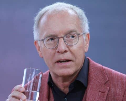 Politikwissenschaftler Karl-Rudolf Korte diskutiert CDU-Strategien zur Linkspartei und AfD.