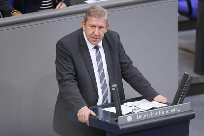 SPD-Politiker Schwarz fordert umfassende Unterstützung der Ukraine