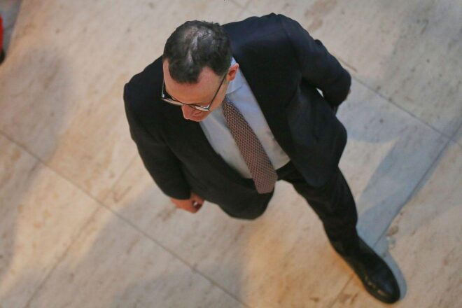 Spahn erwartet keinen höheren Krankenkassen-Zusatzbeitrag