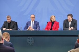 Umfrage zeigt: Ein Drittel der Deutschen erwartet Bruch der Schwarz-Roten Koalition vor 2029.