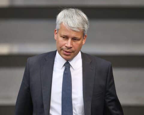 Steffen Bilger schlägt Erneuerung des Koalitionsvertrags und Sozialreformen für 2026 vor.