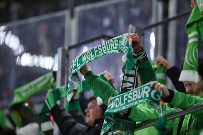 VfL Wolfsburg befördert Daniel Bauer zum Cheftrainer