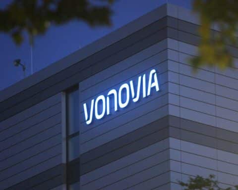 Ruth Werhahn kritisiert Mietpreisbremse und fordert sozialen Schutz für einkommensschwache Mieter.