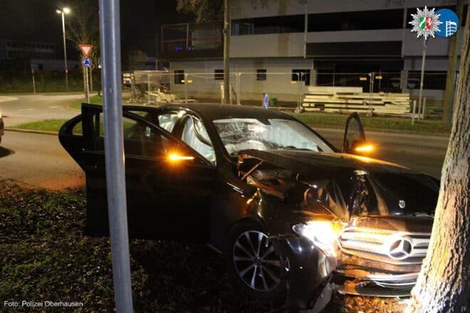 Zweifel an Hasen-Ausrede nach Unfall in Oberhausen