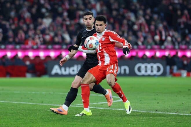 1. Bundesliga: Bayern zerlegen Wolfsburg