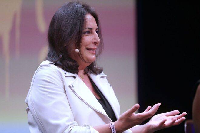 Aktivistin Tekkal: Merz muss Iraner im Freiheitskampf unterstützen