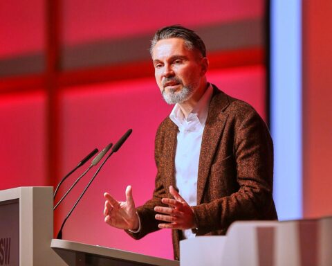 Fabio De Masi spricht über US-Angriff auf Venezuela und internationale Doppelmoral.