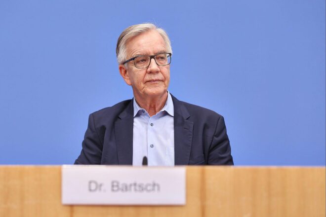 Bartsch: Großteil des SED-Vermögens wurde treuhänderisch verwaltet
