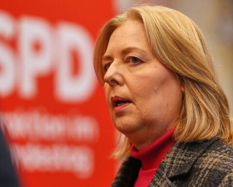 Bärbel Bas erklärt, dass sie nicht für die Kanzlerkandidatur der SPD zur Verfügung steht.