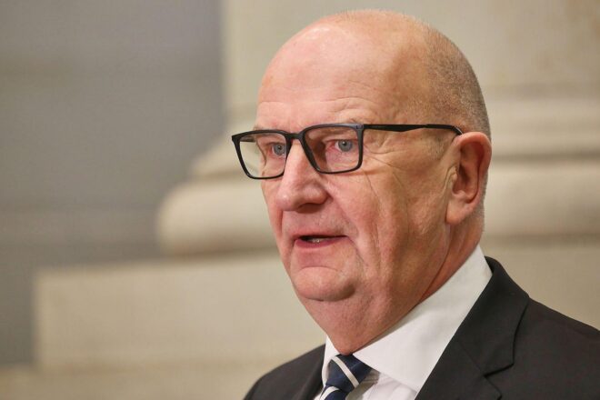 Brandenburger Grüne kritisieren Woidkes Vorstoß für Klimageld an Unternehmen