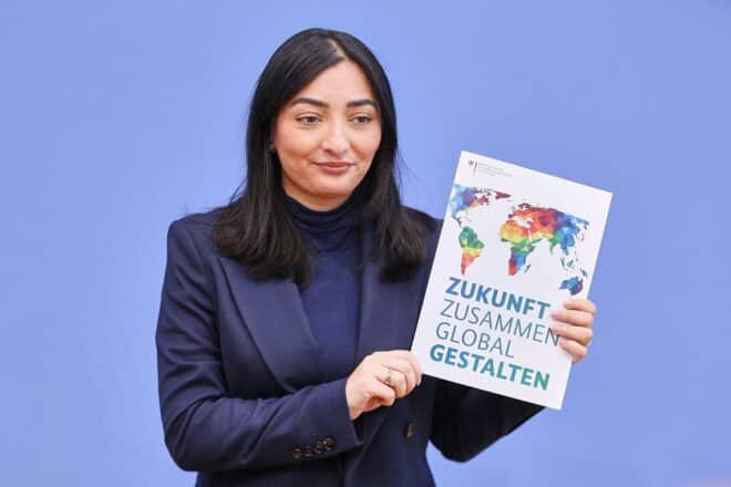 Entwicklungsministerin erwartet "schmerzhafte Kürzungen"