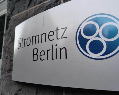 Stromnetz in Berlin mit betroffenen Stadtteilen nach Stromausfall und sicherheitsrelevanten Maßnahmen.