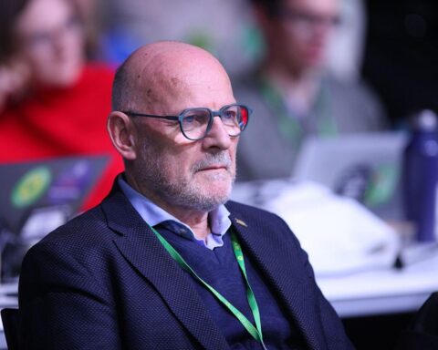 FDP-Kritik an Verkehrspolitik: Unpünktliche S-Bahn und Verwaltungsschlamm im Nahverkehr.