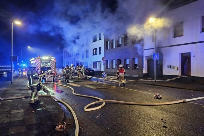 Feuerwehr löscht drei Brände in der Silvesternacht in Goch