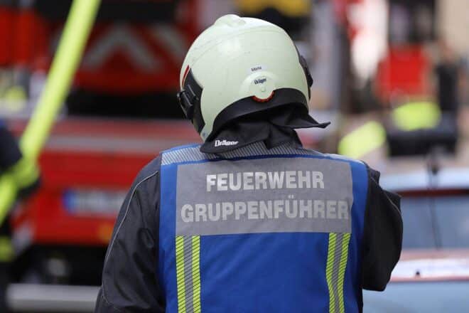 Feuerwehreinsatz in Schwarzenbek: Anwohner sollen Fenster und Türen schließen
