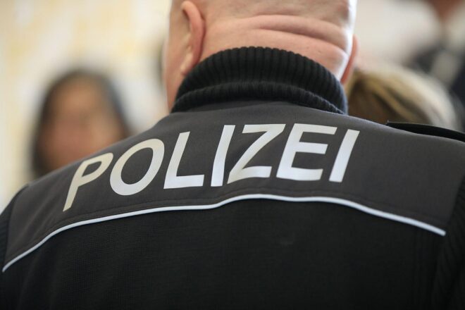 Friedliche Großdemonstrationen mit Tausenden Teilnehmern in Hannover