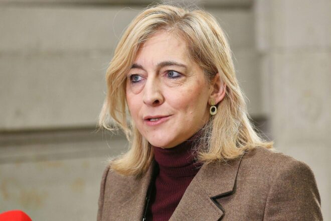 Gesundheitsministerin widerspricht ihrem US-Amtskollegen