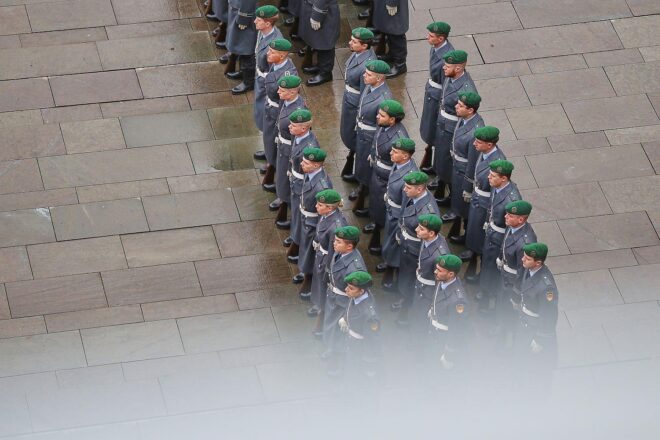 Grönland: Grüne offen für mögliche internationale Militärpräsenz