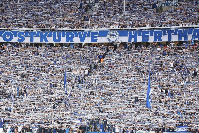 Grüne fordern Aufarbeitung von Polizeieinsatz bei Hertha-Spiel