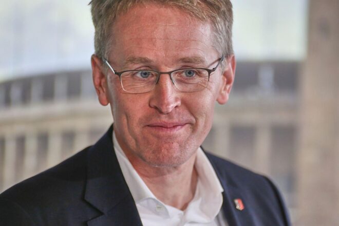 Günther zeigt sich offen für Debatte um Teilzeitarbeit