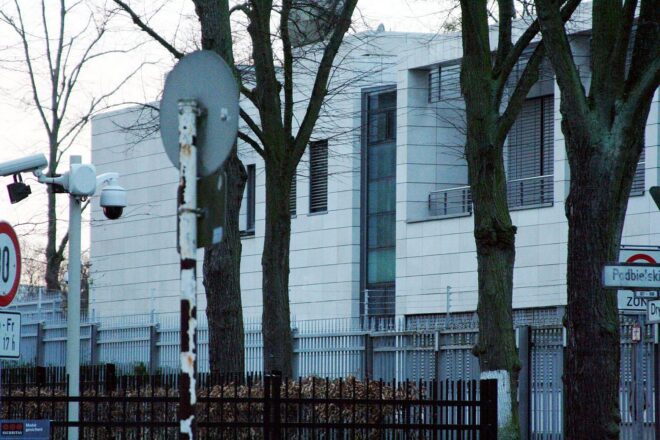 Jugendverbände von CDU bis Grünen fordern Bruch mit Teheran